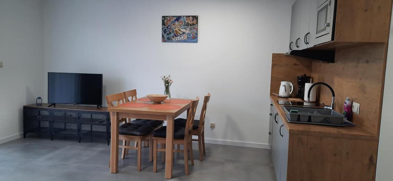 מיילנו Milo Mare Apartaments מראה חיצוני תמונה